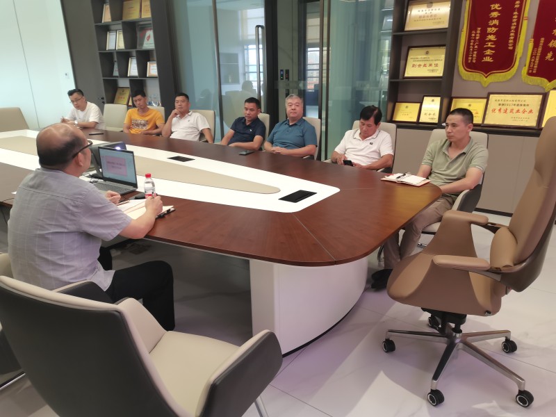 班組項(xiàng)目安全會(huì)議培訓(xùn)3.jpg